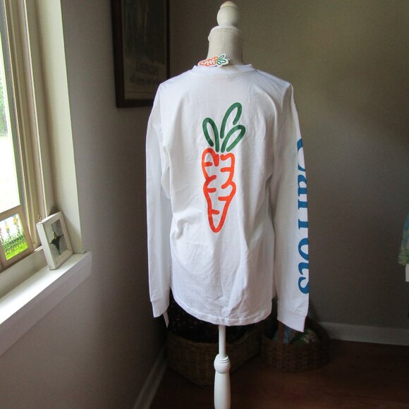 Carrots by Anwar Carrots Signature T-Shirt - Picture 3 of 11